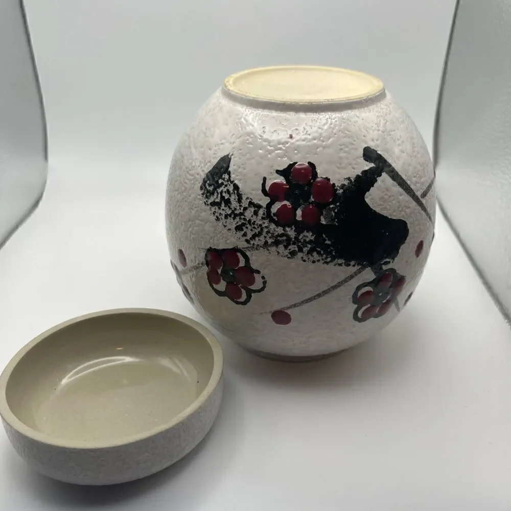 White Red Black Ginger Jar Vintage